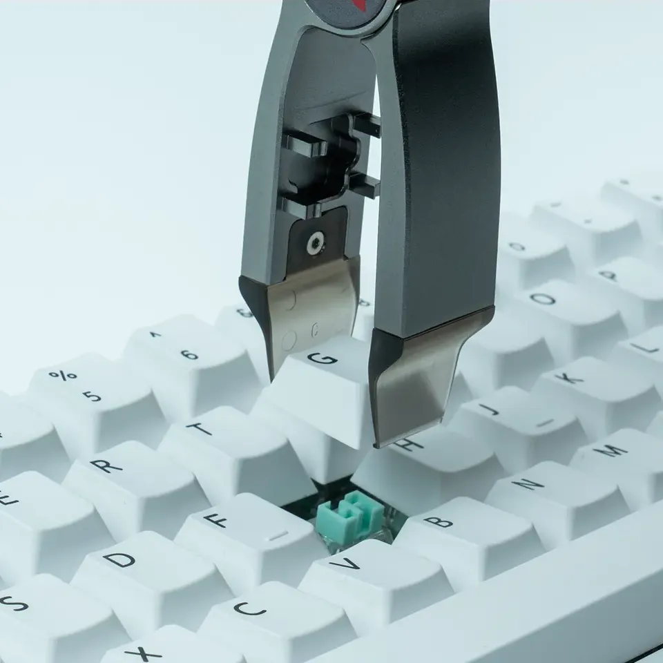 GATERON 3-in-1 Customisation Tool - Keycap Puller, Switch Puller & Opener - Image 6