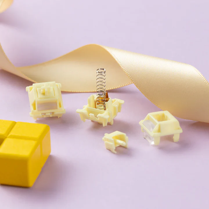 Gateron Banana Smoothie Tactile Switches - Image 2