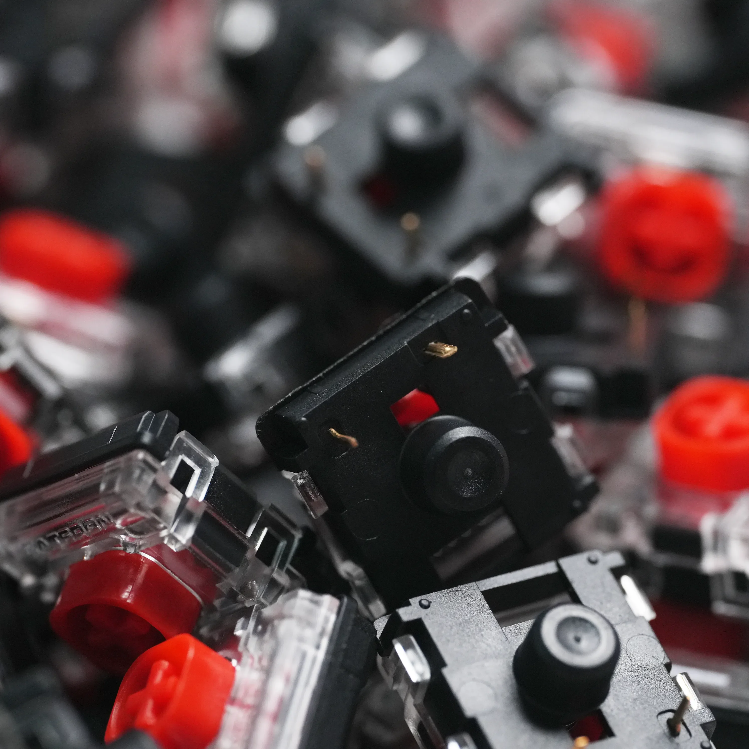 Gateron Low Profile Silent 2.0 Red - Image 3